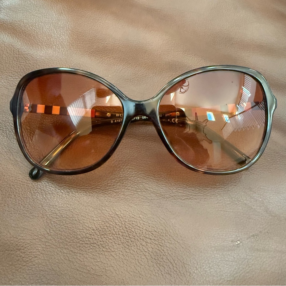 Authentic Burberry Tortoise Shell Sunglasses - image 2